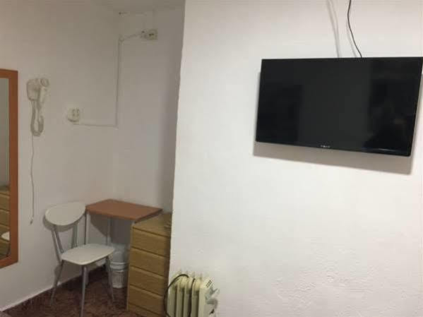 Pension La Ferroviaria - Sin Ascensor Σαραγόσα Εξωτερικό φωτογραφία